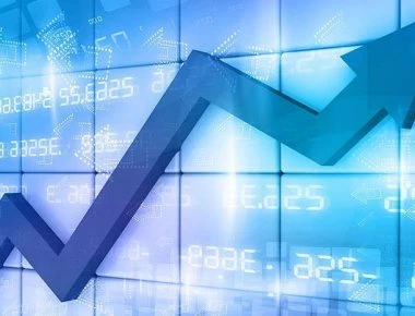 Les Echos: Οι επενδυτές αναμένουν την έξοδο της Ελλάδας στις αγορές